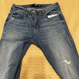 Hollister Men's Distressed Blue Slim Jeans